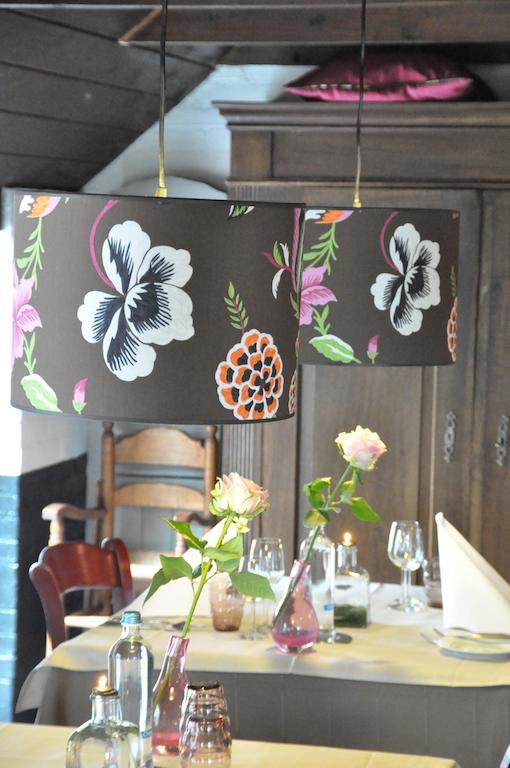 Hotel Boerderij Restaurant De Gloepe Diffelen Luaran gambar